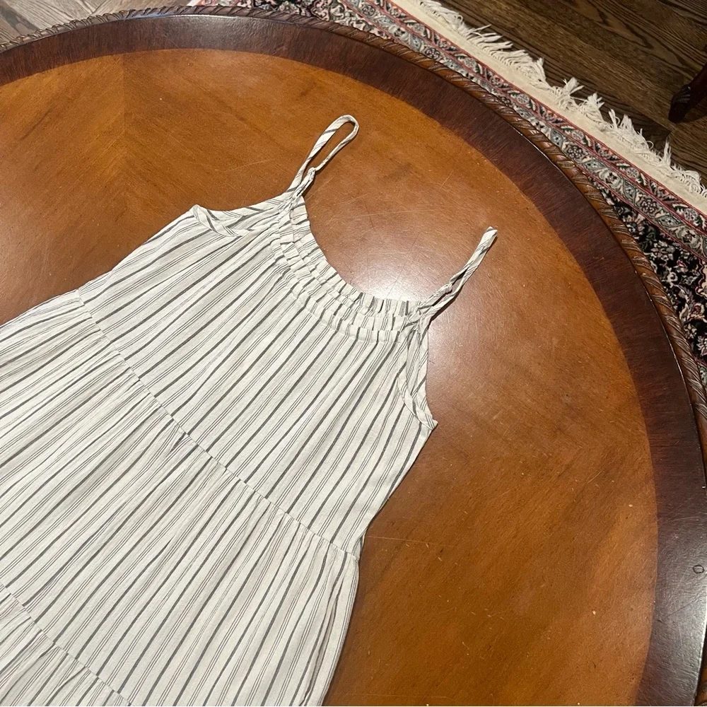 NEW $98 Evereve Harper Gauze Sundress Black/Cream Stripe Tiered Sleeveless Mini - Picture 4 of 16